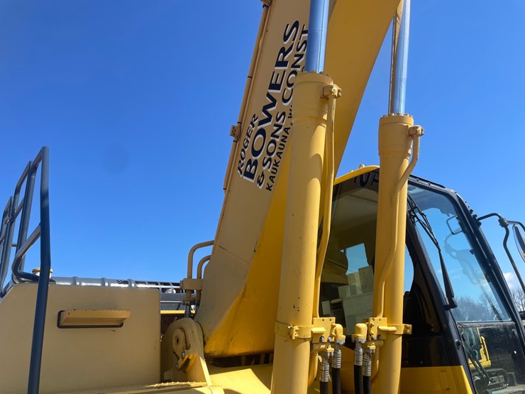 2015-komatsu-pc360-lc-10-image-20