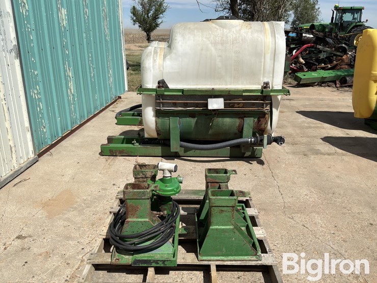 john-deere-8410-image-4