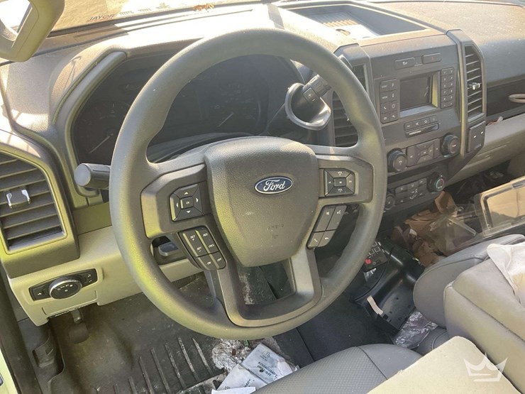 2022-ford-f250-image-14