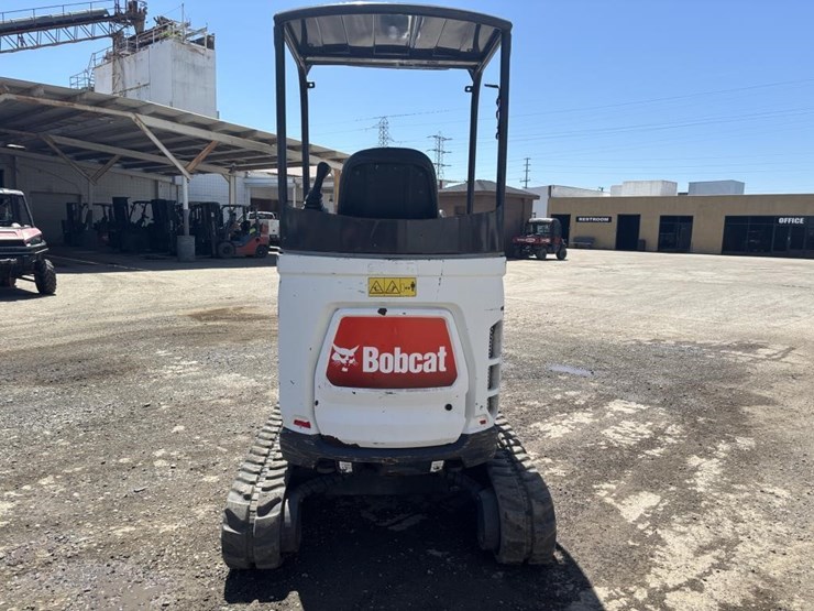 2020-bobcat-e20-image-8