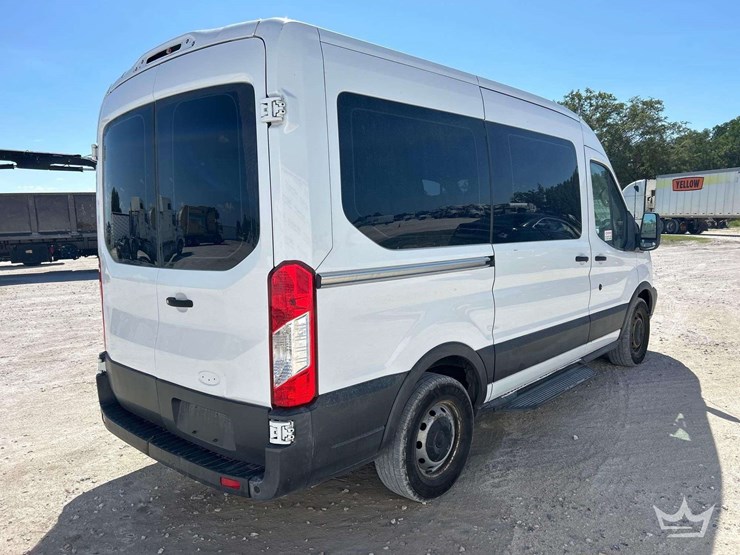 2018-ford-transit-image-3