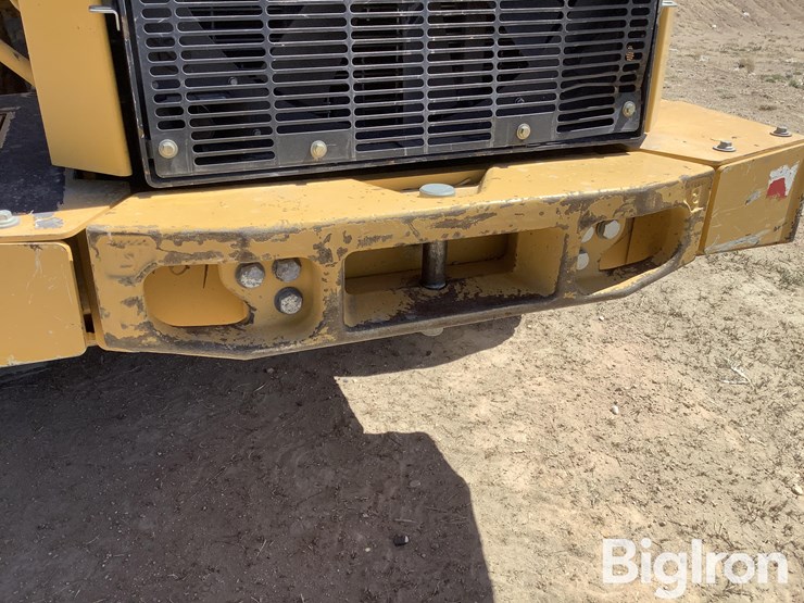 2013-deere-544k-image-14