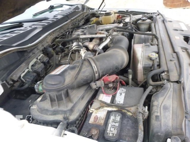 2017-ford-f550-image-15
