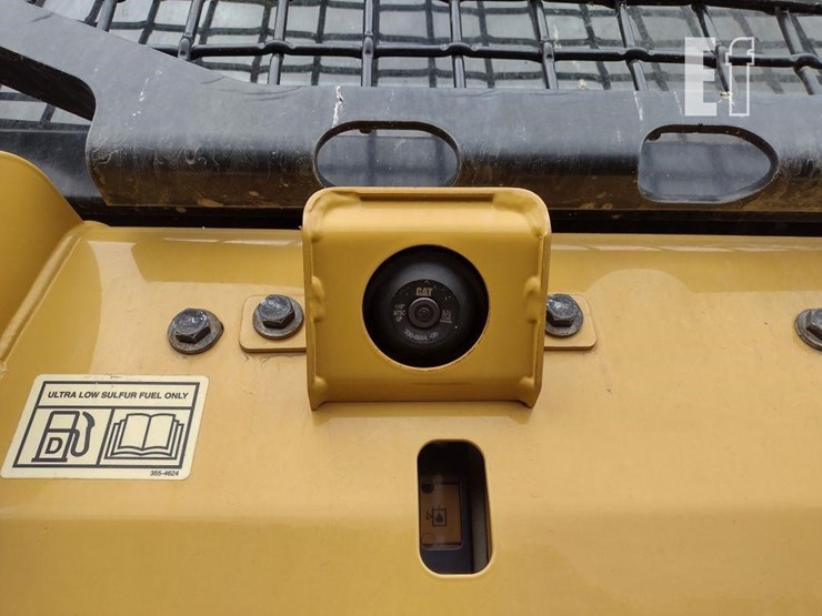 2017-caterpillar-d5k2-xl-image-41