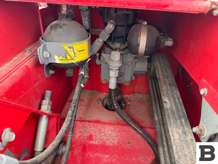 2019-massey-ferguson-wr9970-image-55