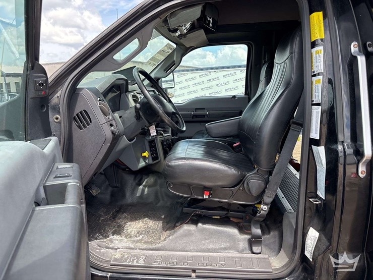 2015-ford-f750-image-13