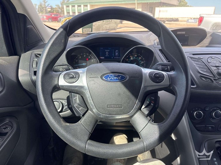 2014-ford-escape-image-15