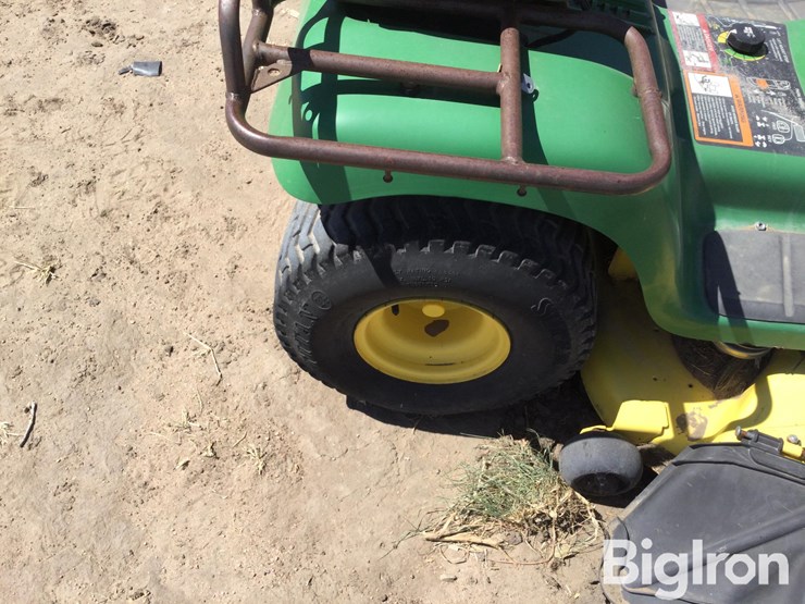 john-deere-lt166-image-12