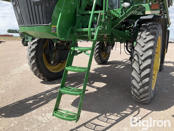 2020-john-deere-r4060-image-9