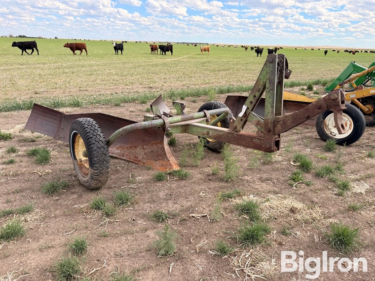 john-deere-12-image-2