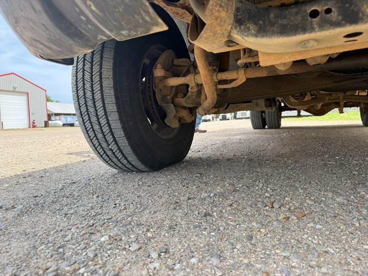 1999-ford-f350-image-25