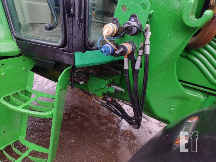 2007-john-deere-6215-image-25