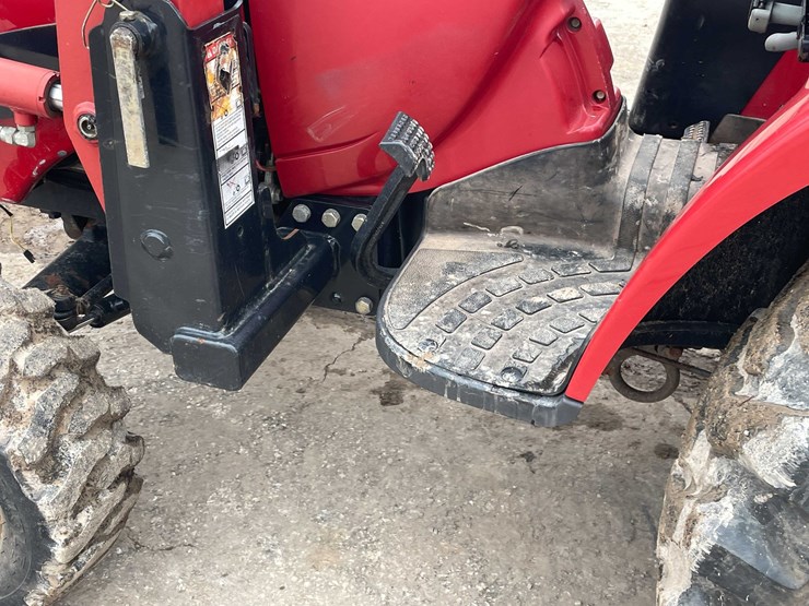 #4055-•-case-dx33-tractor-image-32