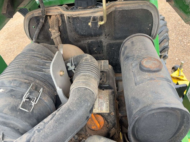 2006-john-deere-2305-image-19