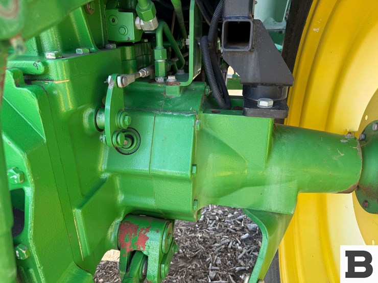 2009-john-deere-6115d-image-41