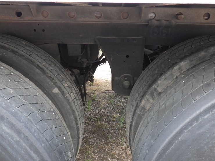 2019-utility-3000r-image-18
