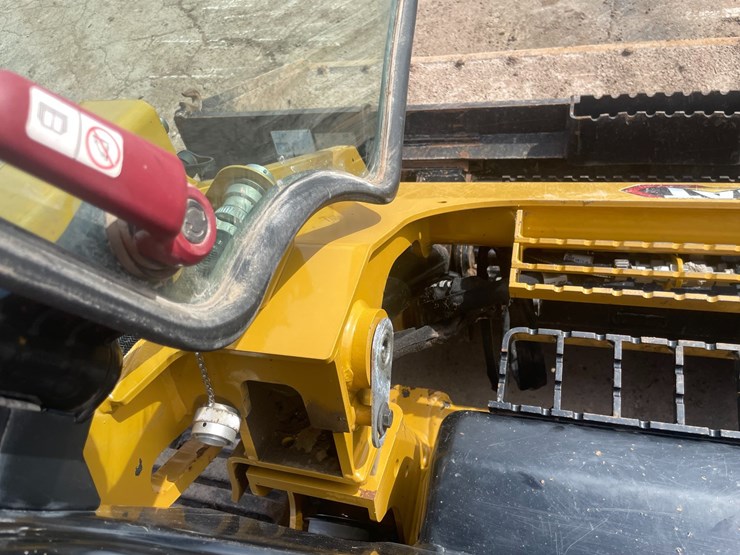 #4052-•-2021-cat-rubber-track-skid-steer-image-55