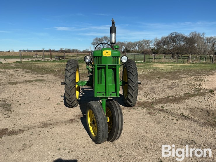 1958-john-deere-420-image-2
