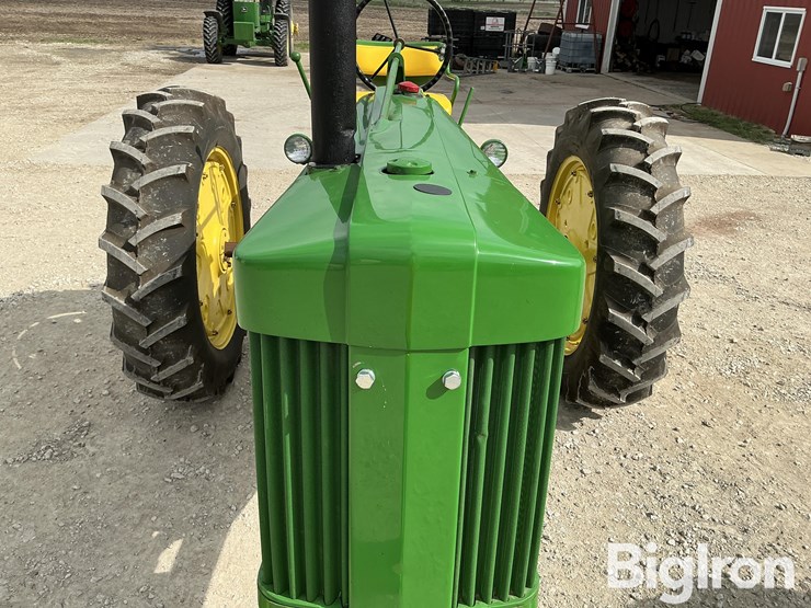 1954-john-deere-60-image-11