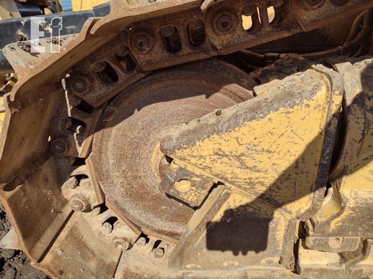2017-caterpillar-d6n-xl-image-27