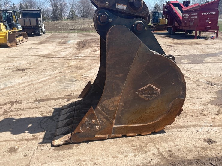 #4007-•-1998-komatsu-400lc-6-excavator-image-21