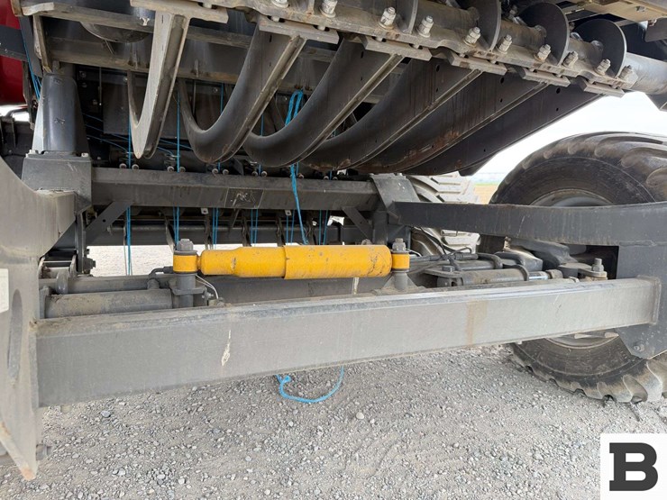 2022-massey-ferguson-2270-image-36