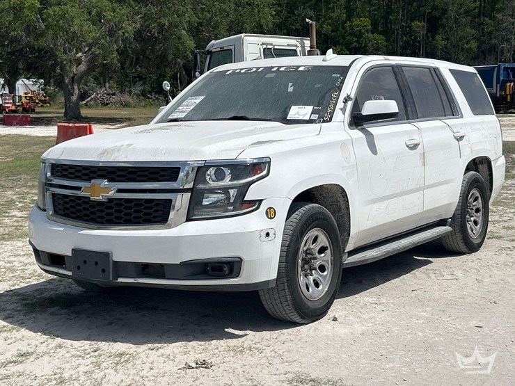 2017-chevrolet-tahoe-image-1