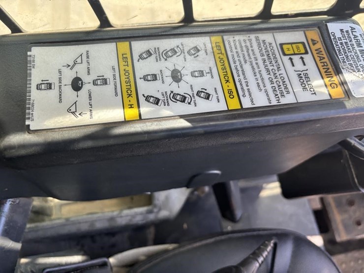 2016-bobcat-t650-image-22