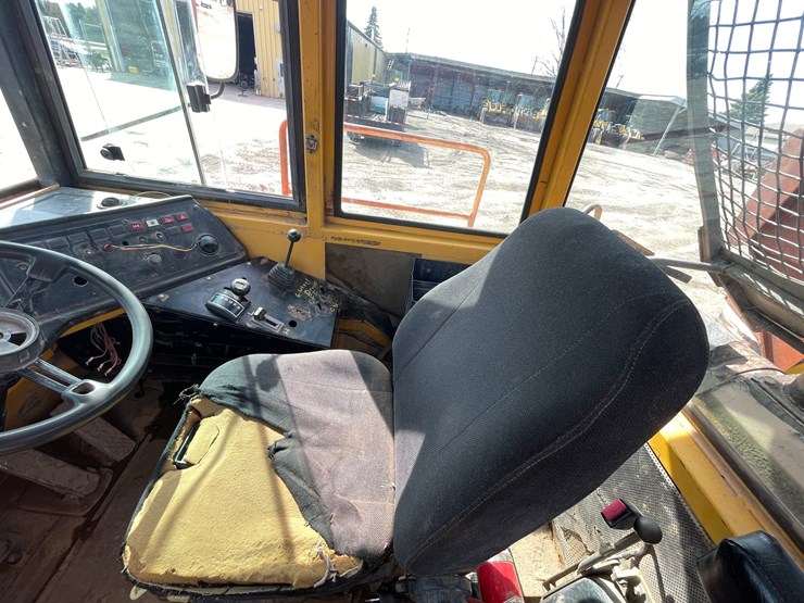 volvo-a25b-image-68