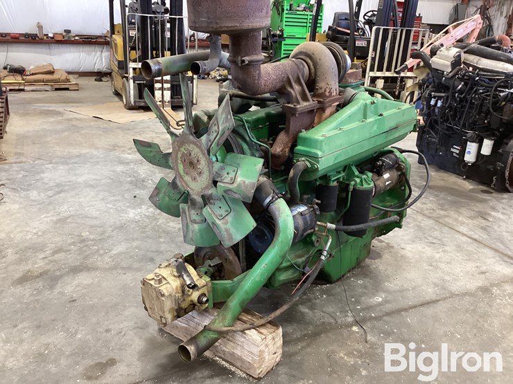 john-deere-10-image-1