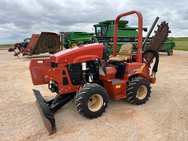 2018-ditch-witch-rt45-image-1