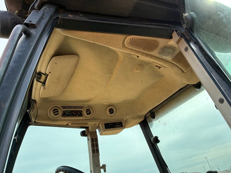 2006-john-deere-5425-image-13