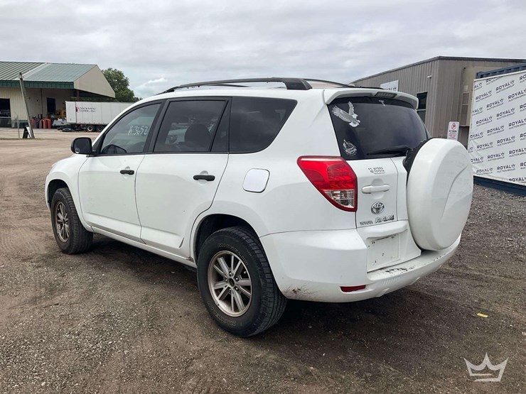 2007-toyota-rav4-image-4