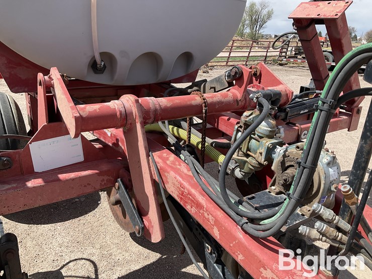 2011-case-ih-2800-image-13