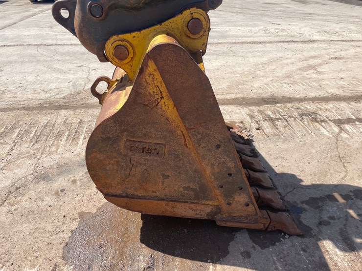 2022-komatsu-pc238us-lc-11-image-73