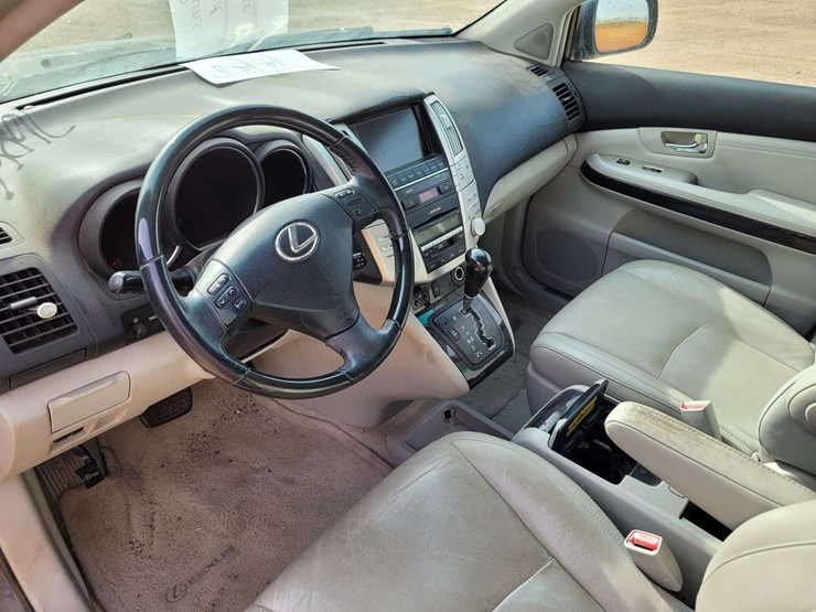 2008-lexus-rx350-image-16