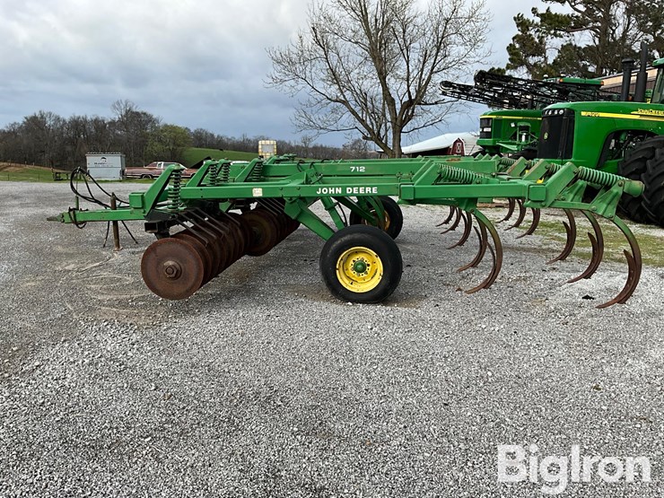 john-deere-712-image-8