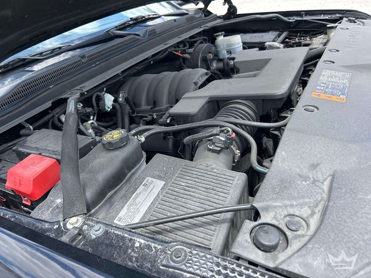 2019-chevrolet-tahoe-image-9