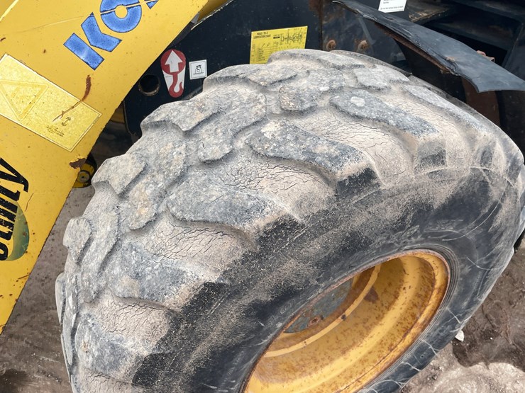 #4032-•-2006-komatsu-wheel-loader-image-12