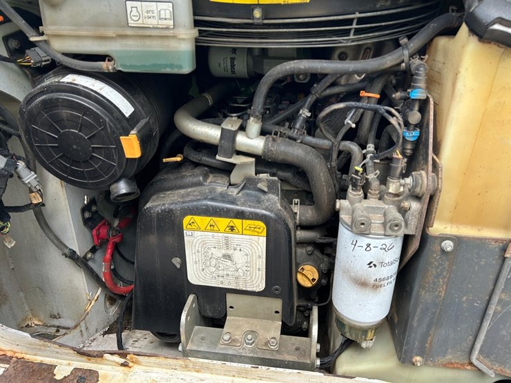 bobcat-t76-image-16