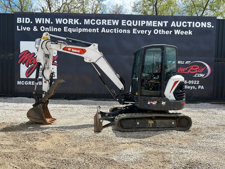 2021-bobcat-e42-image-1