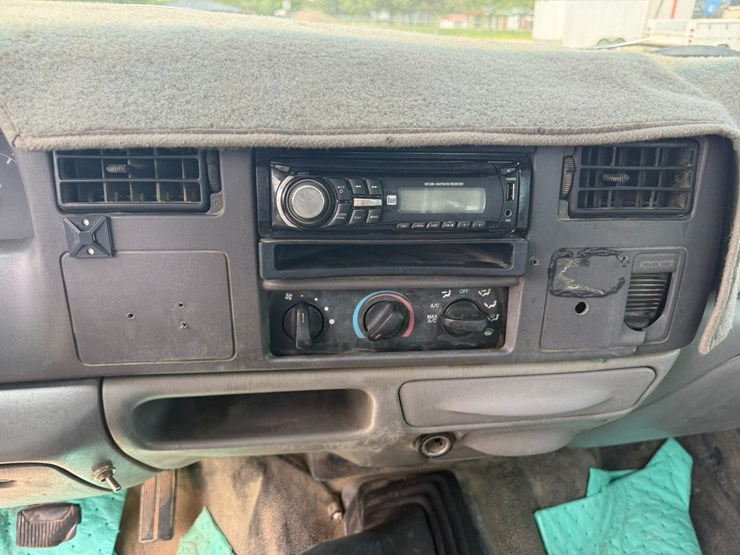 1999-ford-f350-image-39