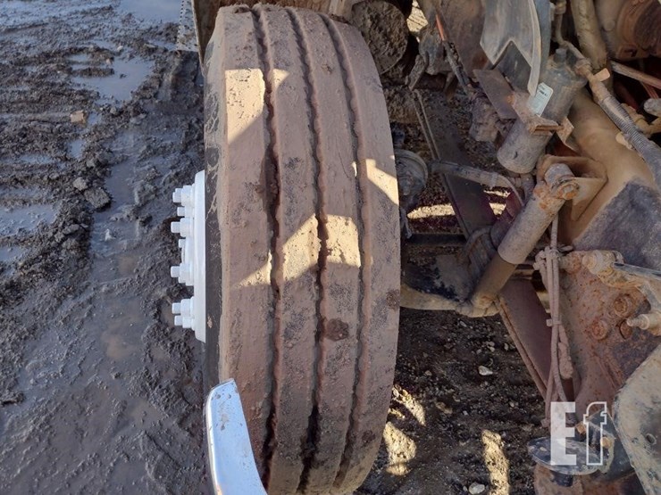 2015-ford-f750-sd-image-21