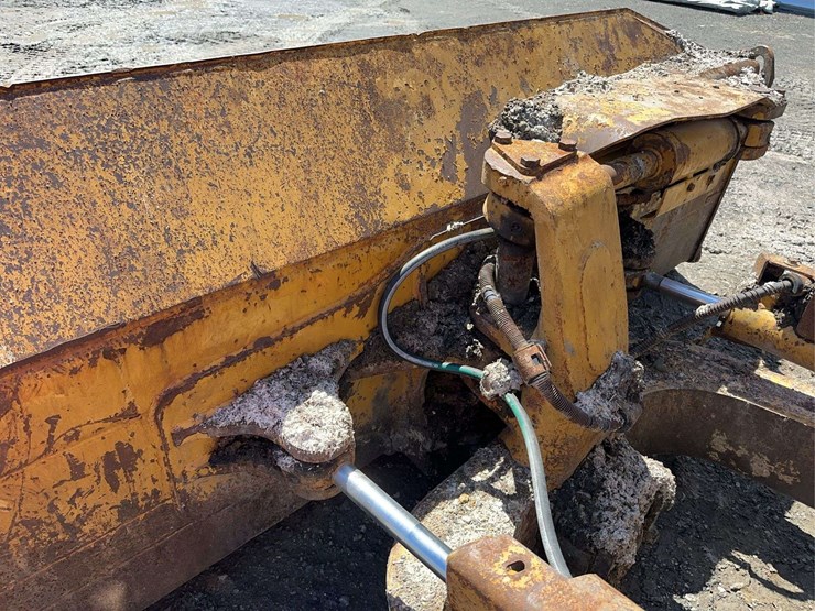 caterpillar-d5n-lgp-image-19