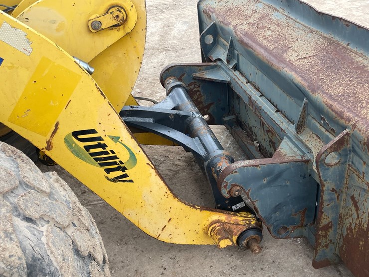 #4032-•-2006-komatsu-wheel-loader-image-37