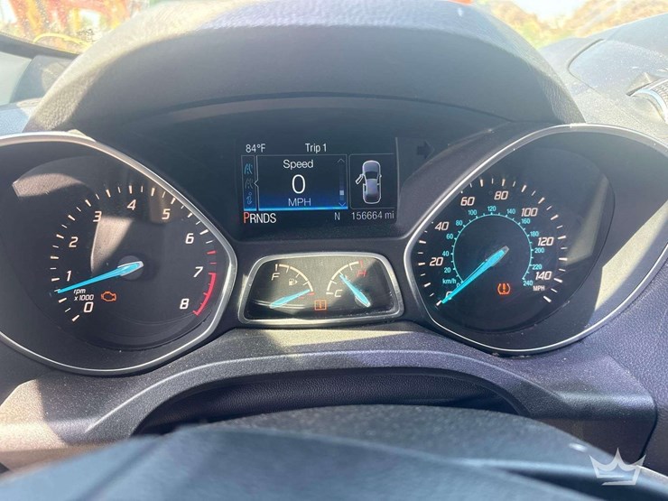 2016-ford-escape-se-image-6