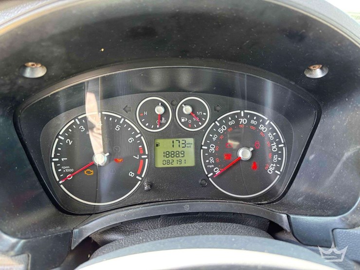 2012-ford-transit-connect-image-19