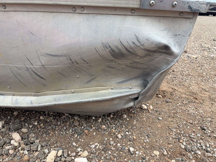 12ft-aluminum-bottom-boat-image-13