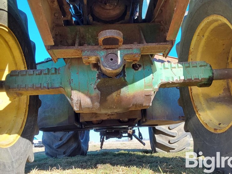 1974-john-deere-7520-image-15