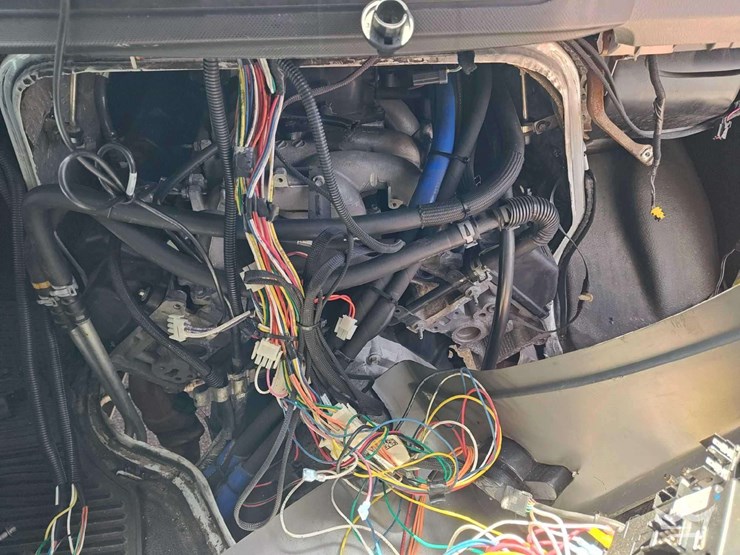 2017-ford-e450-image-12